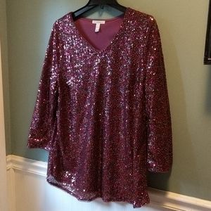Stunning! Isaac Mizrahi Live! All over sequin top